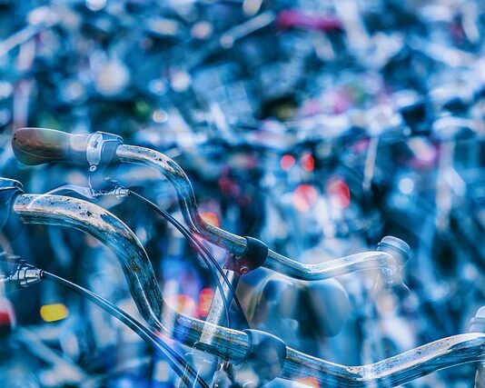 Czy kierownica baranek jest wygodna?