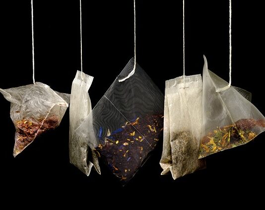 Z jakiej skóry są torebki Chanel?