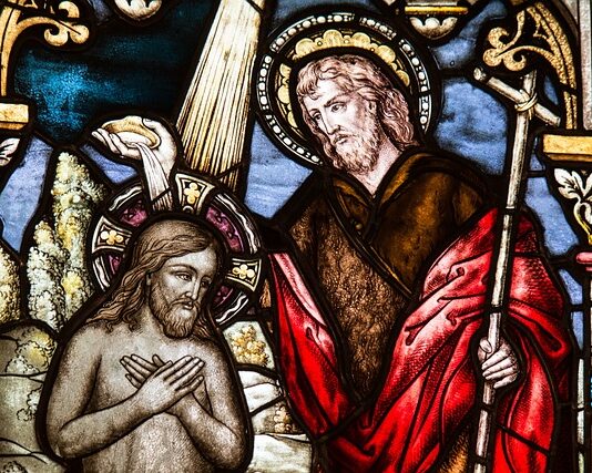 Kto powinien kupić świecę do chrztu?