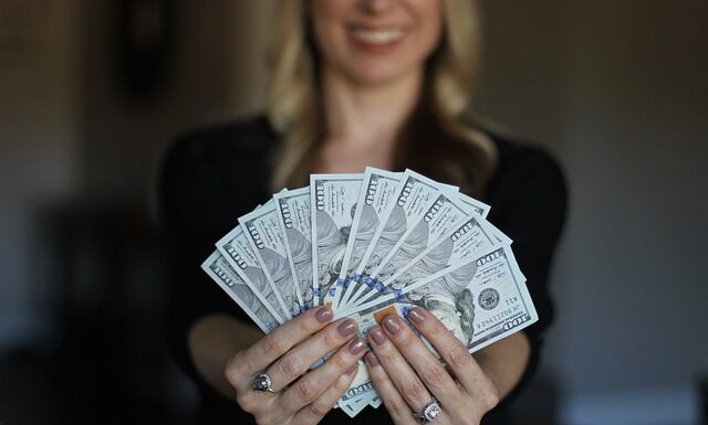 Czy kierownik ma prawo znać wynagrodzenie pracownika?