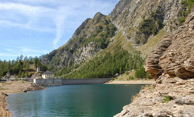 Ile dziecko powinno przybierać na wadze miesięcznie?