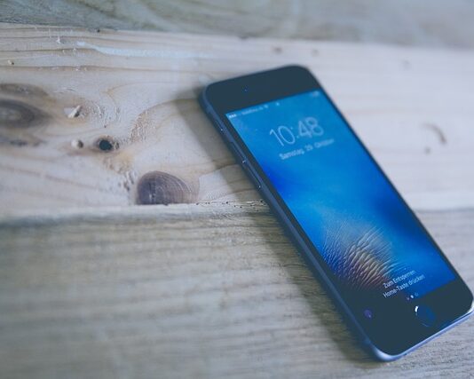 Czym różni się radiotelefon od krótkofalówki?