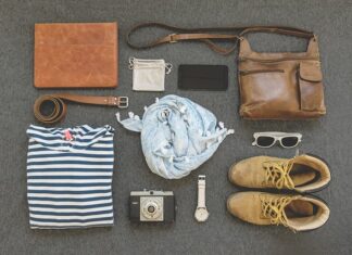 Jak się nazywa torebka na brzuch? Jak się nazywa torebka na brzuch?