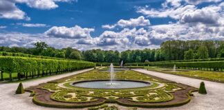 Jak odpalić fontannę na tort?