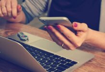 Od jakiego wieku dziecko może mieć telefon?