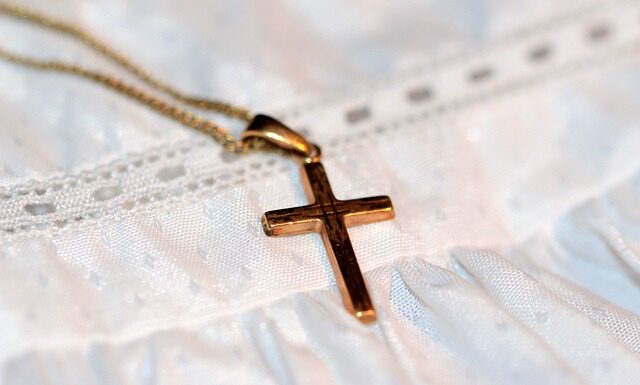 Czy świadek chrztu musi iść do spowiedzi?