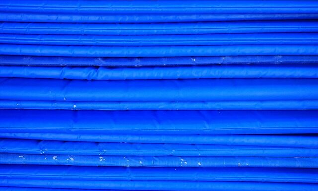 Jak zachęcić 2 miesięczne dziecko do leżenia na brzuchu?