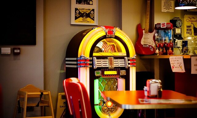 Czym się różni pajacyk od śpiochów?