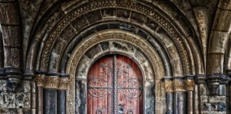 Kto ma dostęp do akt osobowych pracownika? Kto ma dostęp do akt osobowych pracownika?