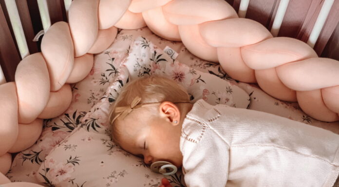 Komplet do łóżeczka z warkoczem – komfort i bezpieczeństwo w jednym rozwiązaniu Komplet do łóżeczka z warkoczem